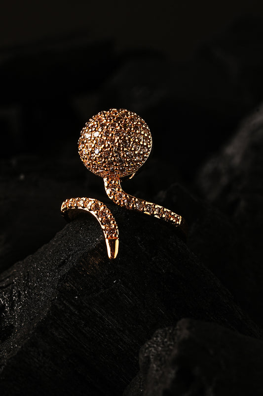 Sparkling Serpent Ring